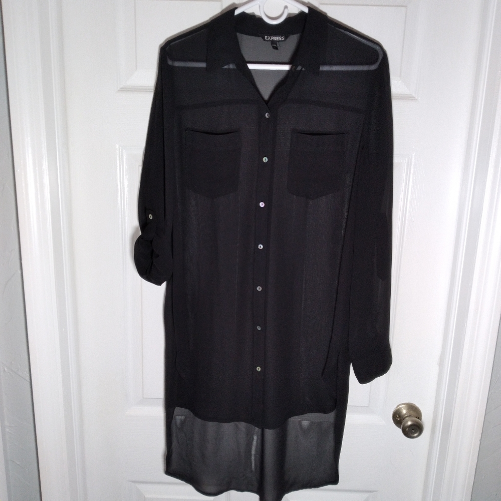 Sz. L Express Sheer High-Low Button up Cardigan Midi Cover Up.